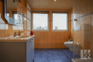 Badezimmer DG
