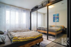 ...viel Platz für Einbauschränke