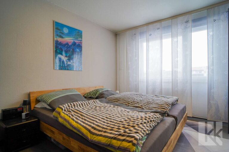 Das Schlafzimmer mit...