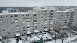 Außenansicht des Wohnblocks.