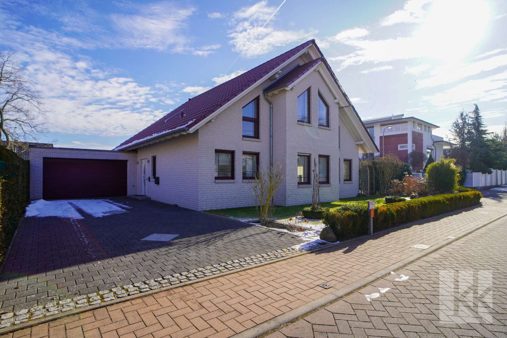 Hausansicht vom Boden und...