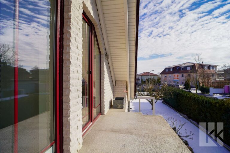 Noch nicht ganz fertig: Der angeschlossene Balkon