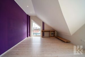 ...Kinderzimmer sowie ein...