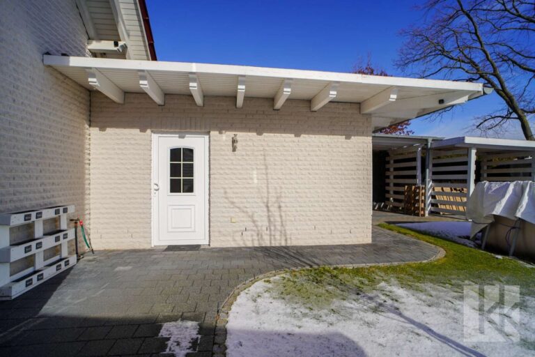 ...Zugang vom Garten