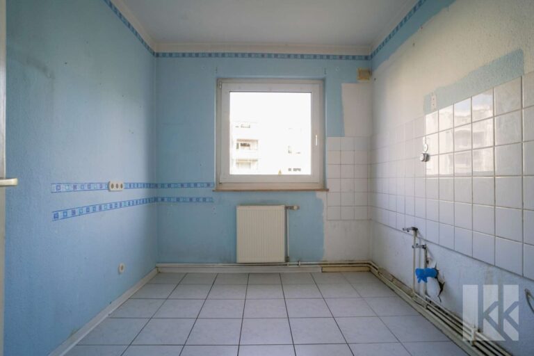 Praktische, separate Küche