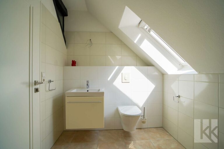 Gäste-WC mit...