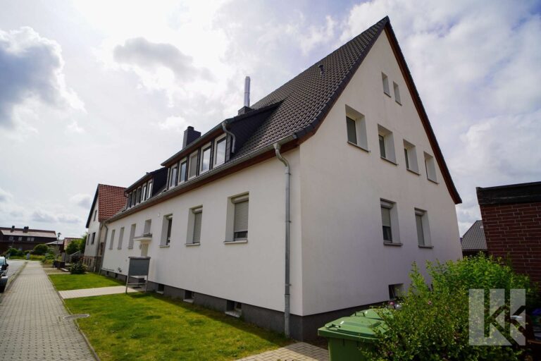 Hausansicht vom Boden und...