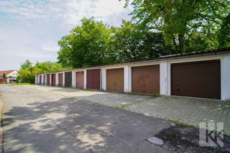 Im Garagenhof befindet sich...