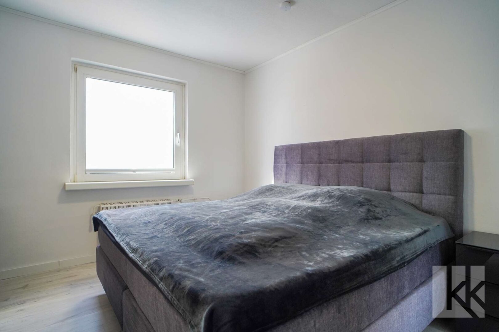 Das große Schlafzimmer mit...