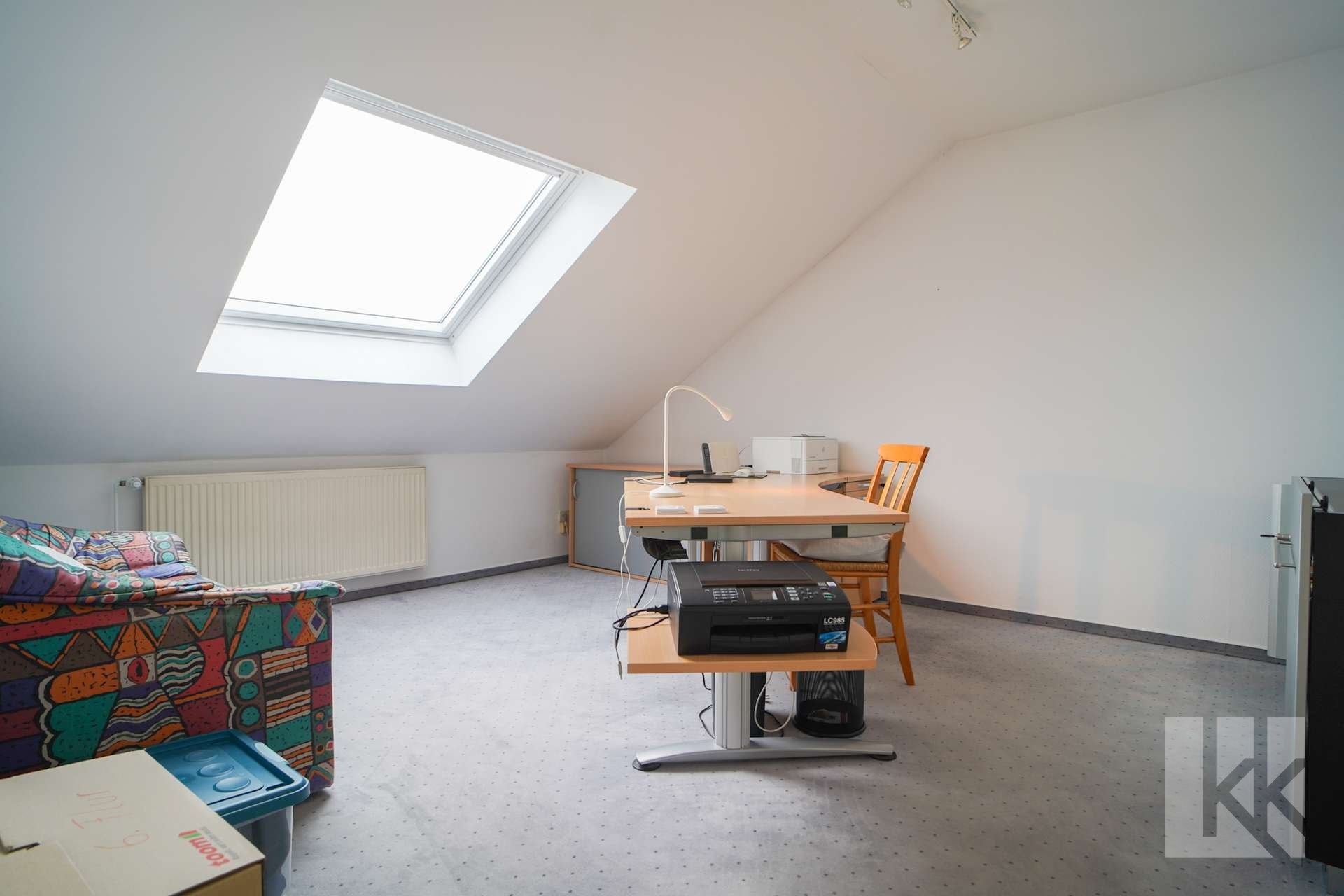 Ein Kinder- oder Arbeitszimmer
