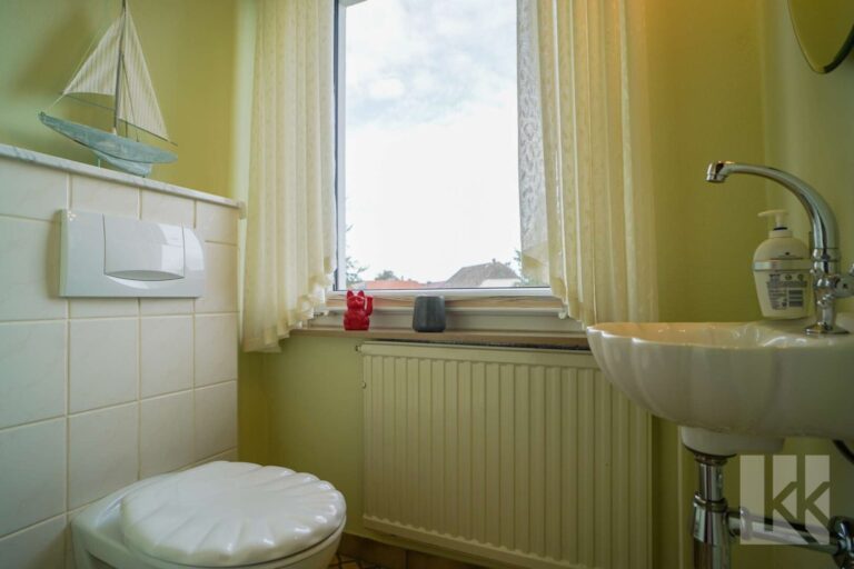 Gäste WC OG